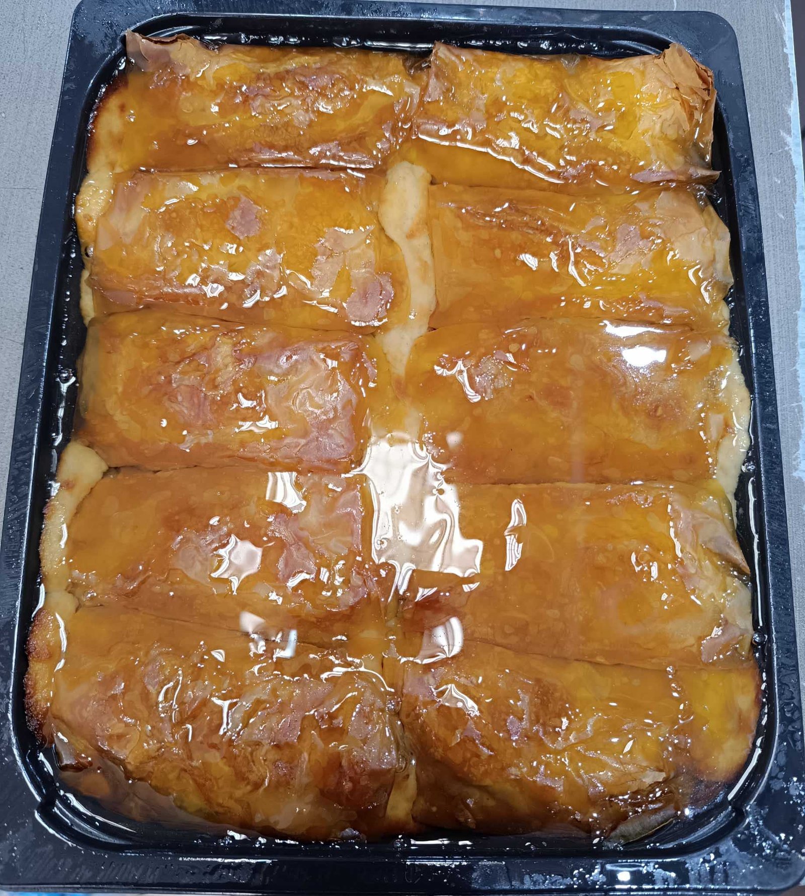 Ατομικά Σιροπιαστά - Δάγκος