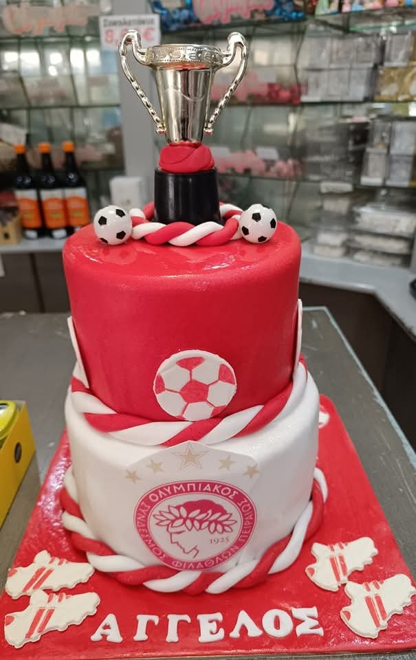 Τούρτες Αγοριών - Δάγκος