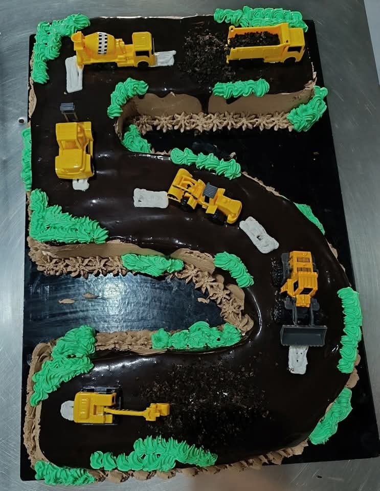 Τούρτες Αγοριών - Δάγκος