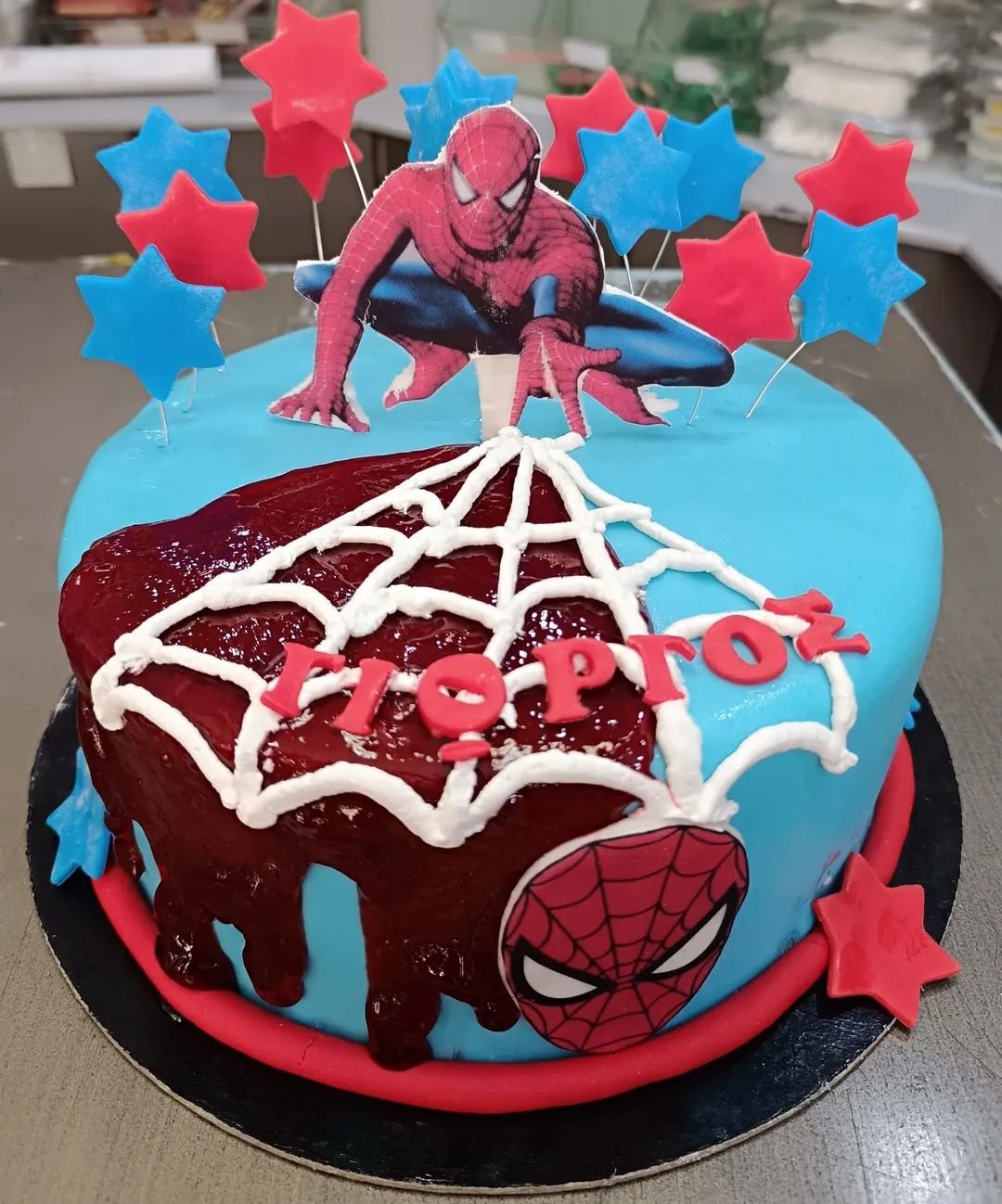 Τούρτες Αγοριών - Δάγκος