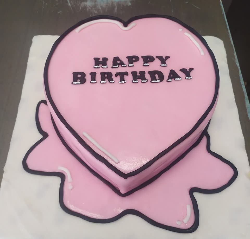 Τούρτες Κοριτσιών - Δάγκος